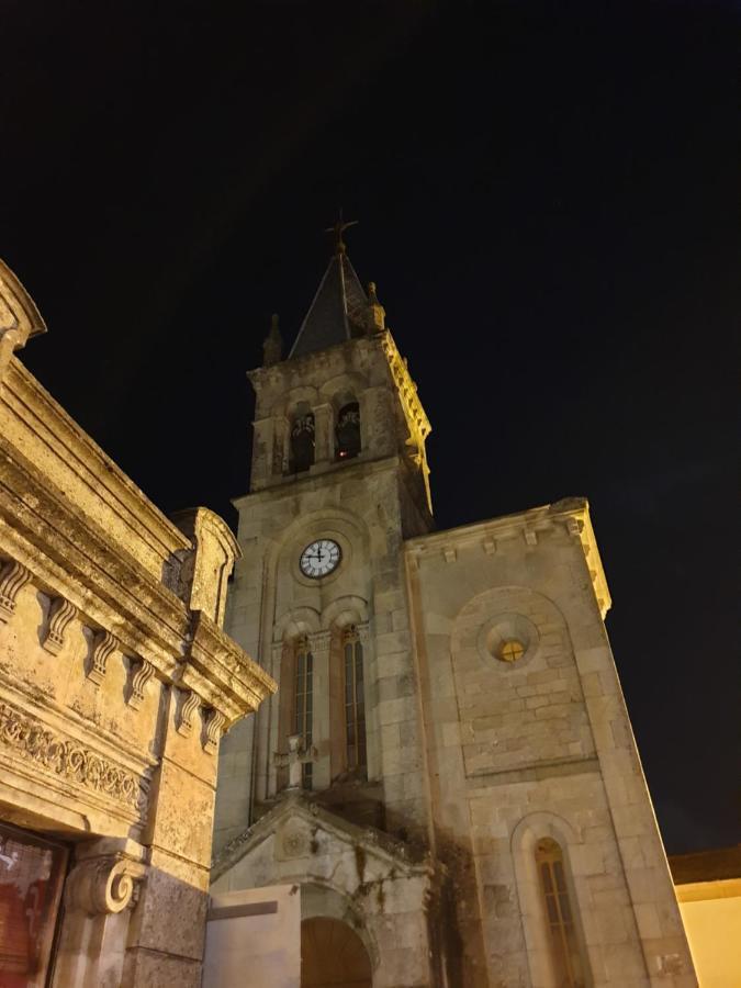 Sleeping Sarria Hotel Luaran gambar