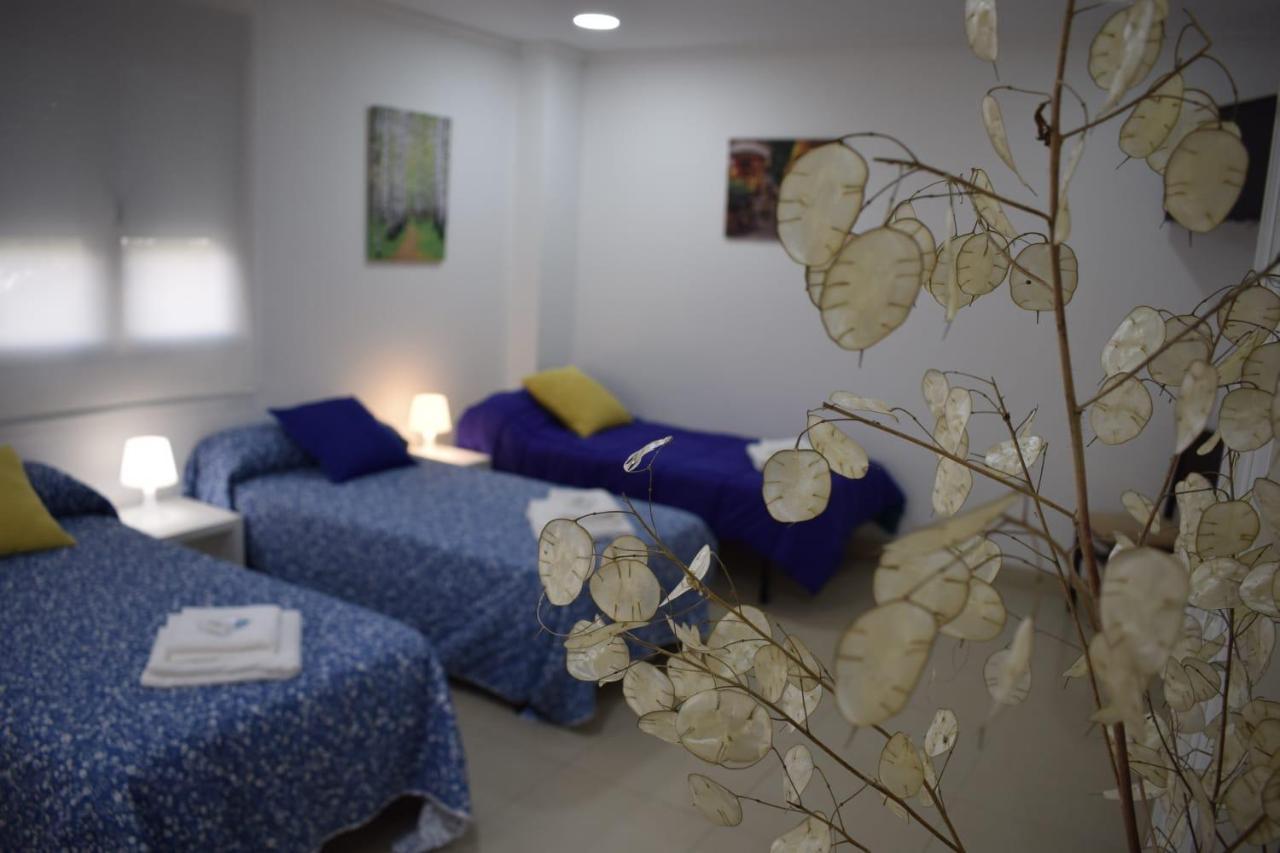 Sleeping Sarria Hotel Bilik gambar