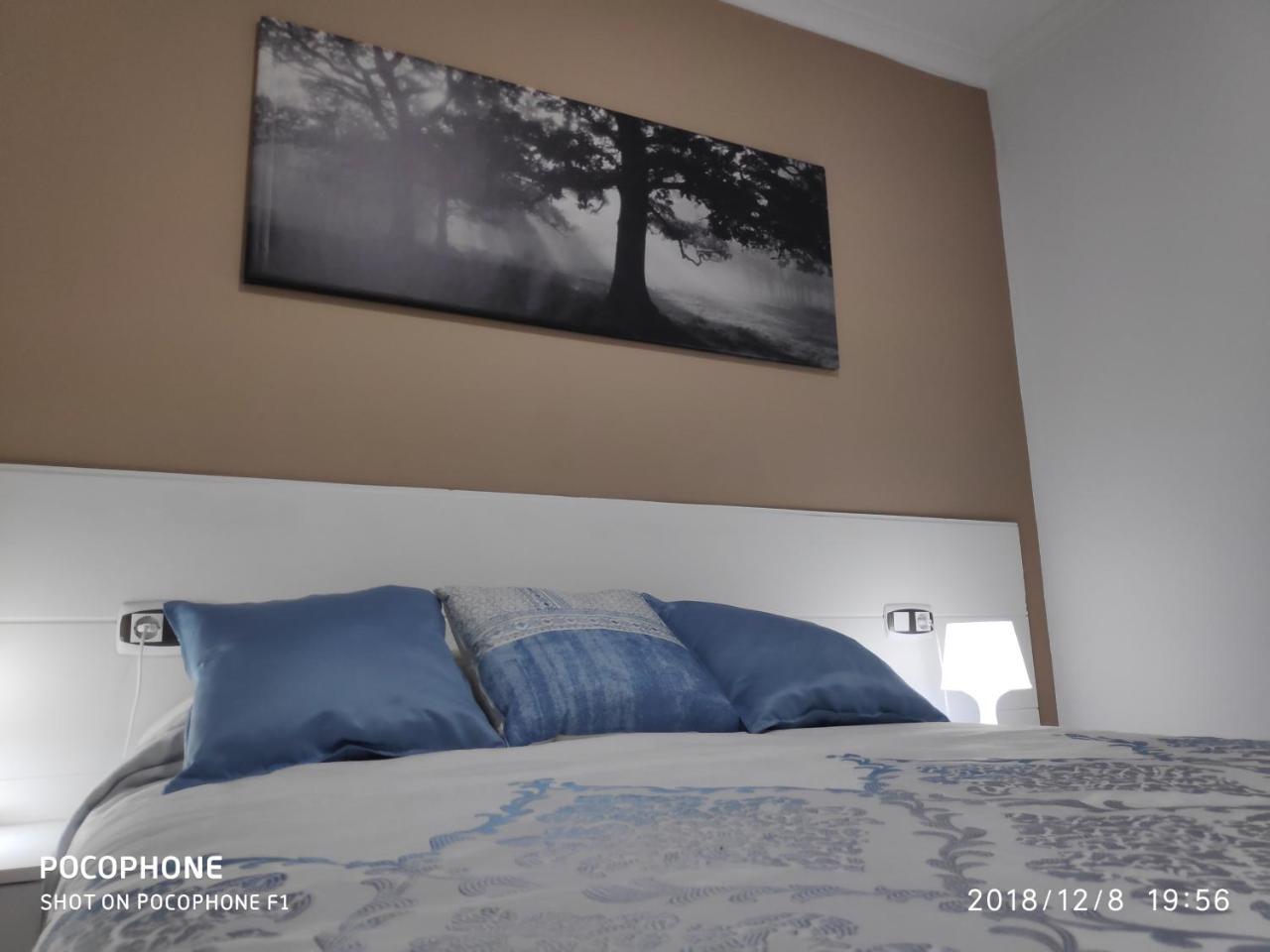Sleeping Sarria Hotel Luaran gambar